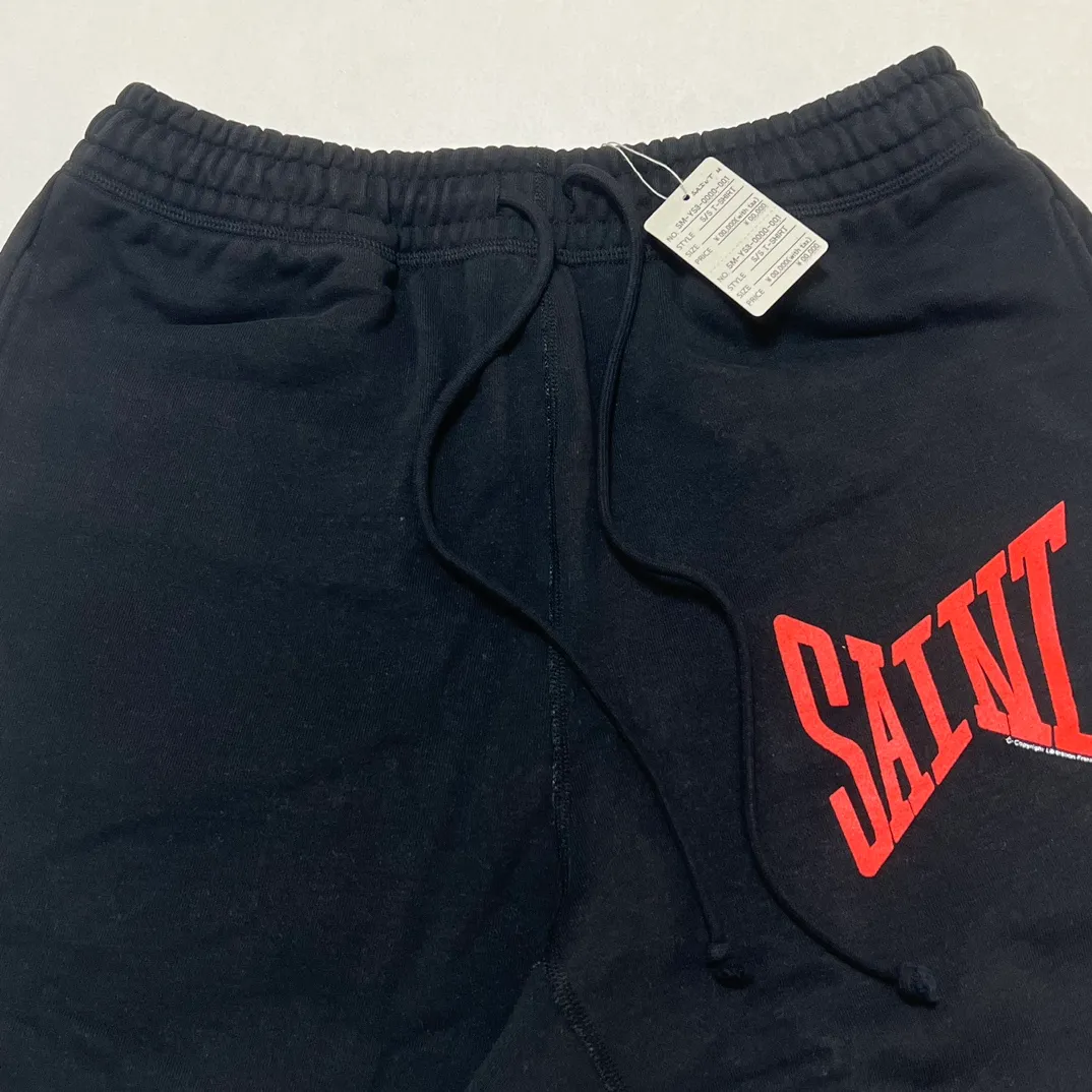 SAINT Mxxxxxx 'SAINT' SWEAT SHORTS/GRY/BLK embroidered SAINT LOGO basic shorts, distressed gray/washed black S-XL, four needles and six threads throughout, produced by a major domestic factory, imported Tajima machine embroidery, washed and distressed, original version